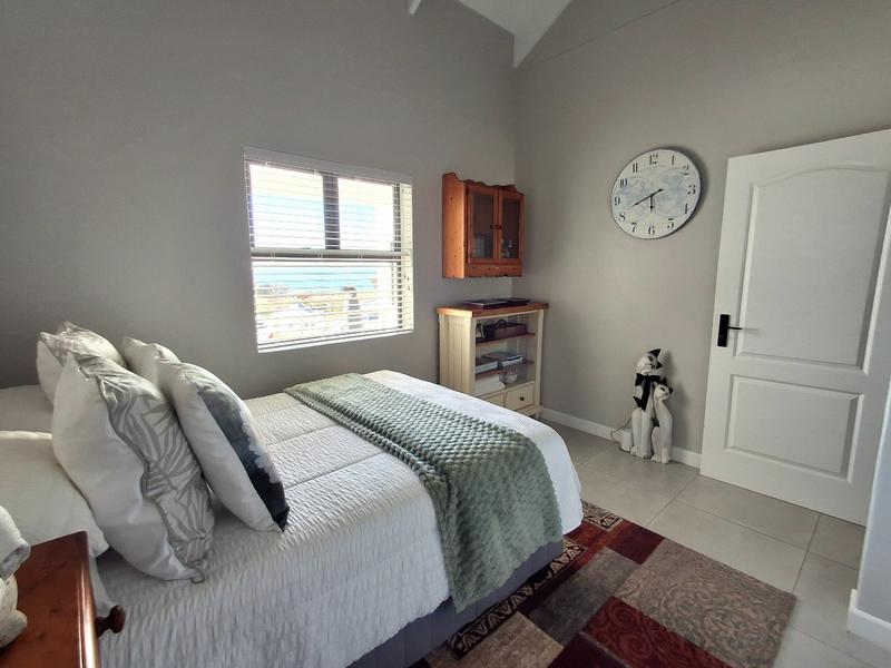 4 Bedroom Property for Sale in Da Gama Bay Western Cape